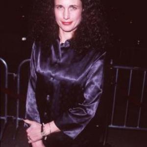 Andie MacDowell at event of Great Expectations 1998