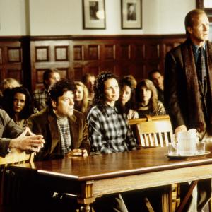Still of John Travolta, William Hurt, Andie MacDowell and Robert Pastorelli in Michael (1996)