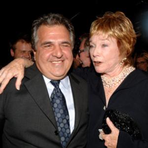 Shirley MacLaine and James Gianopulos at event of As - ne blogesne (2005)
