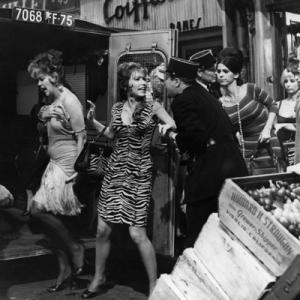 Irma la Douce Shirley MacLaine Jack Lemmon Sheryl Deauville 1963 United Artists