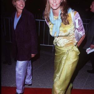 Elle Macpherson and Ellen DeGeneres at event of That Thing You Do! (1996)