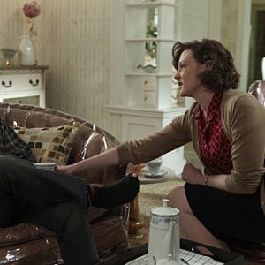 Still of Joan Cusack and William H. Macy in Shameless (2011)