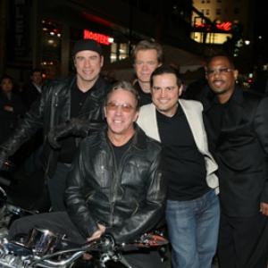 John Travolta, William H. Macy, Tim Allen, Martin Lawrence and Walt Becker at event of Laukiniai sernai (2007)