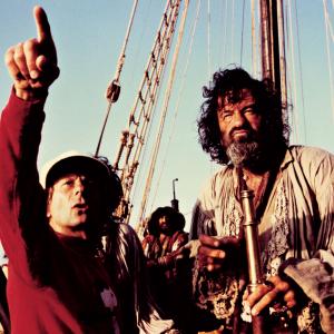 Still of Walter Matthau and Roman Polanski in Pirates 1986