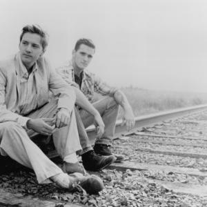 Still of Matt Dillon and Andrew McCarthy in Kansas 1988