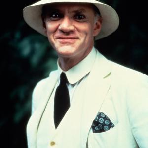 Still of Malcolm McDowell in Cross Creek 1983