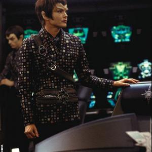 Still of Dina Meyer in Star Trek: Nemesis (2002)