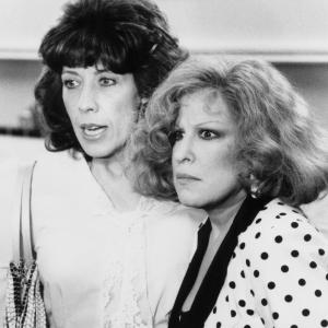Still of Bette Midler and Lily Tomlin in Big Business (1988)