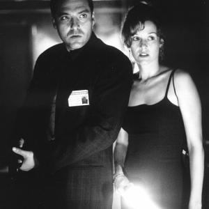 Still of Penelope Ann Miller and Tom Sizemore in The Relic 1997