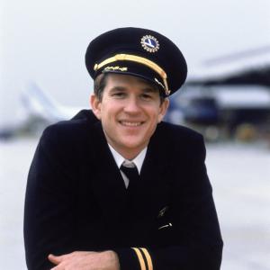 Still of Matthew Modine in Married to the Mob 1988