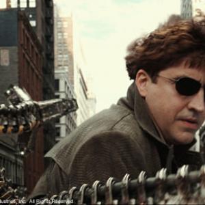 Still of Alfred Molina in Zmogus voras 2 (2004)