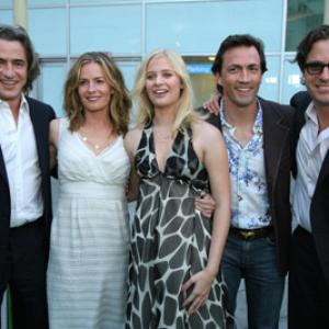 Elisabeth Shue, Dermot Mulroney, Davis Guggenheim, Carly Schroeder and Andrew Shue at event of Gracie (2007)