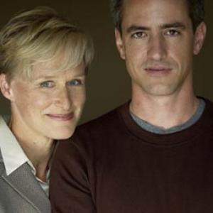 Glenn Close and Dermot Mulroney at event of The Safety of Objects 2001