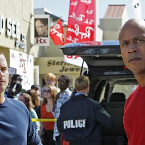 Still of Chris O'Donnell and LL Cool J in NCIS: Los Angeles (2009)