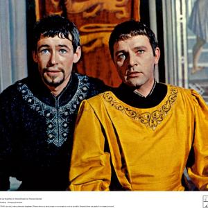 Still of Richard Burton and Peter OToole in Becket 1964