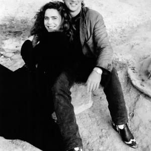 Still of Richard Gere and Lena Olin in Mr. Jones (1993)