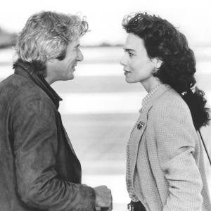 Still of Richard Gere and Lena Olin in Mr Jones 1993