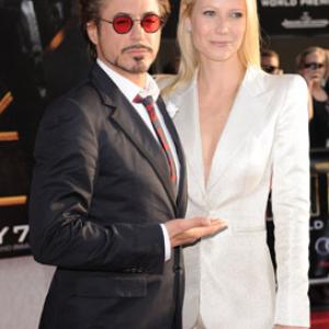 Robert Downey Jr and Gwyneth Paltrow at event of Gelezinis zmogus 2 2010