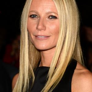 Gwyneth Paltrow at event of Thanks for Sharing 2012