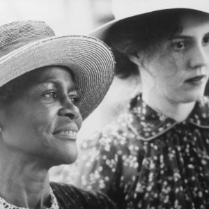 Still of MaryLouise Parker and Cicely Tyson in Fried Green Tomatoes 1991