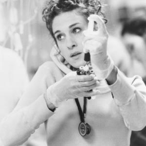 Still of Sarah Jessica Parker in Extreme Measures 1996