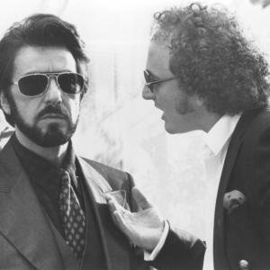 Still of Al Pacino and Sean Penn in Karlito kelias (1993)