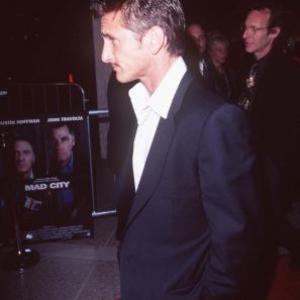 Sean Penn at event of Mad City 1997