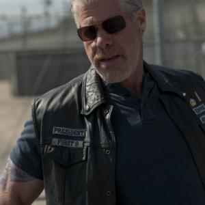 Still of Ron Perlman in Sons of Anarchy (2008)