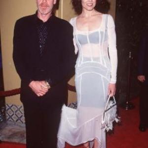 Sigourney Weaver and Ron Perlman at event of Alien: Resurrection (1997)