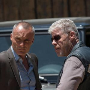 Still of Ron Perlman and Timothy V Murphy in Sons of Anarchy 2008