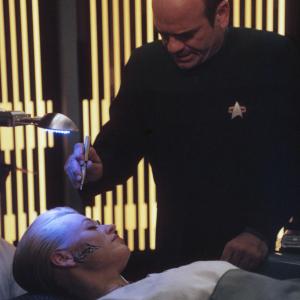 Still of Robert Picardo and Jeri Ryan in Star Trek: Voyager (1995)