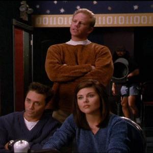 Still of Jason Priestley, Tiffani Thiessen and Ian Ziering in Beverli Hilsas, 90210 (1990)