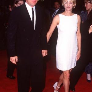 Meg Ryan and Dennis Quaid at event of French Kiss 1995