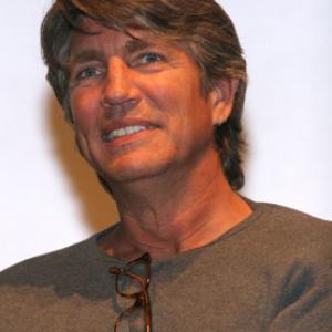 Eric Roberts at event of The Civilization of Maxwell Bright 2005