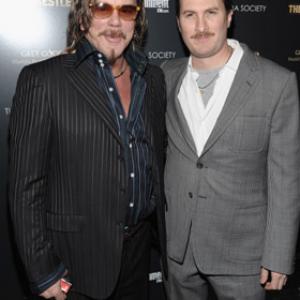 Mickey Rourke and Darren Aronofsky at event of The Wrestler 2008