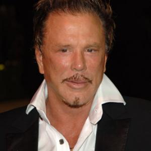 Mickey Rourke at event of The 78th Annual Academy Awards (2006)