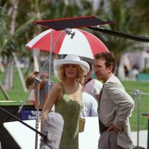 Still of Rene Russo and Tim Allen in Big Trouble 2002