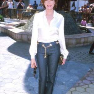 Rene Russo at event of The Adventures of Rocky & Bullwinkle (2000)