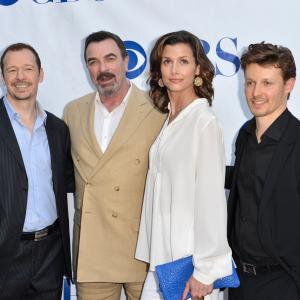 Tom Selleck Bridget Moynahan Donnie Wahlberg and Will Estes at event of Blue Bloods 2010