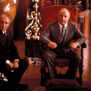 Still of Peter Sellers and Jack Warden in Being There (1979)