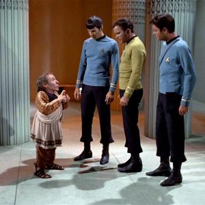 Still of Leonard Nimoy, William Shatner, DeForest Kelley and Michael Dunn in Star Trek (1966)