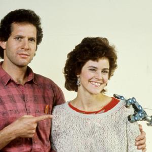Still of Steve Guttenberg and Ally Sheedy in Short Circuit 1986
