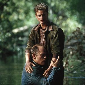 Still of John Malkovich and Gary Sinise in Of Mice and Men 1992