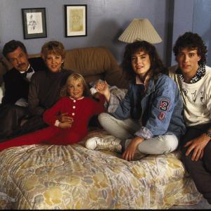 Still of Nancy Allen, Tom Skerritt, Lara Flynn Boyle, Heather O'Rourke and Kipley Wentz in Poltergeist III (1988)