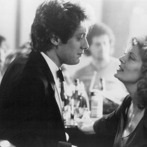 Still of Susan Sarandon and James Spader in White Palace (1990)
