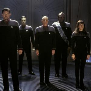 Still of Michael Dorn, Jonathan Frakes, Marina Sirtis, Brent Spiner and Patrick Stewart in Star Trek: Nemesis (2002)