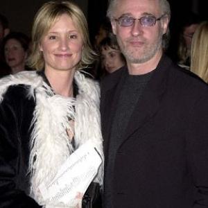 Brent Spiner and Loree McBride at event of A Girl Thing (2001)