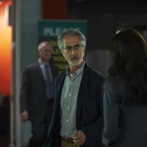 Still of David Strathairn and Laura Mennell in Alphas 2011