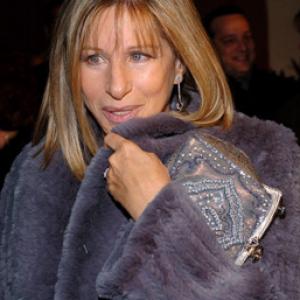 Barbra Streisand at event of Meet the Fockers 2004