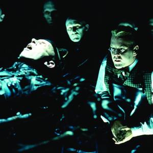 Still of Kiefer Sutherland in Dark City (1998)